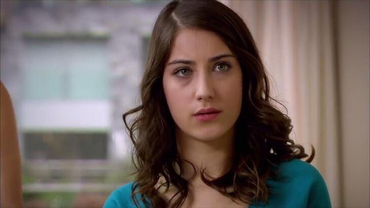 Hazal Kaya Tuba B Y K St N Le Ilgili Habere Isyan Etti Ger Ek G Ndem