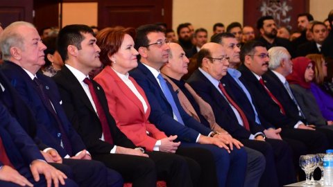 Meral Akşener, İYİ Parti'nin İstanbul adaylarını Ekrem İmamoğlu ile tanıttı