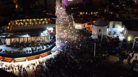 AKP'li vekilden ErdoÄan'Ä± kÄ±zdÄ±racak 'ezan' Ã§aÄrÄ±sÄ±