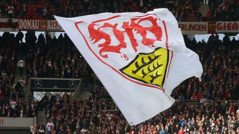 VFB Stuttgart'ın yıldızı 'yanlış isim'le mi oynuyor ...