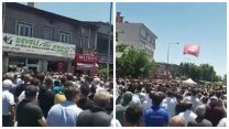 Katledilen doktor Ekrem Karakaya'nın cenaze töreninde Bakan Koca'ya protesto 